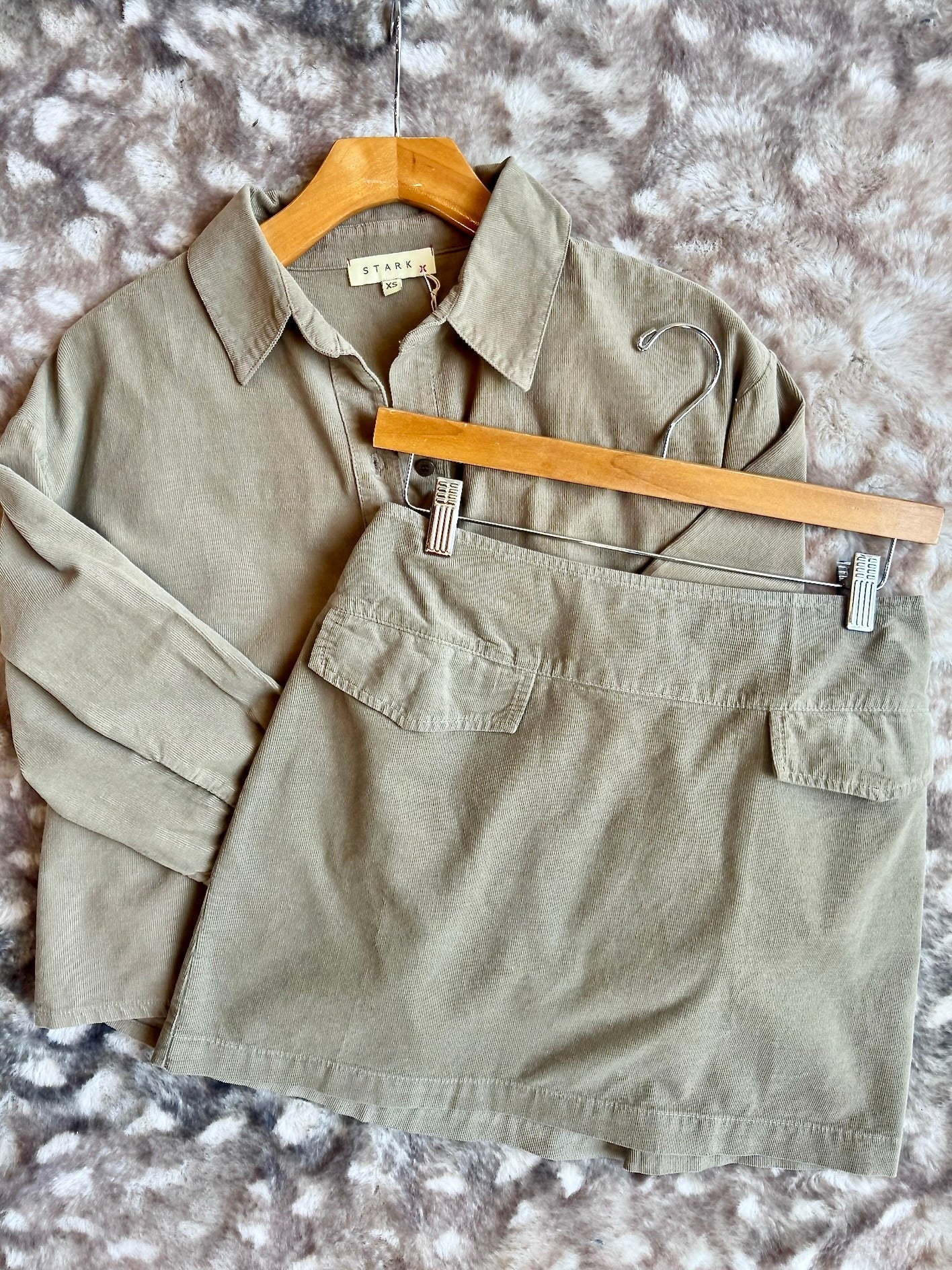 Olive Mimi Corduroy Skirt - Amor Lafayette