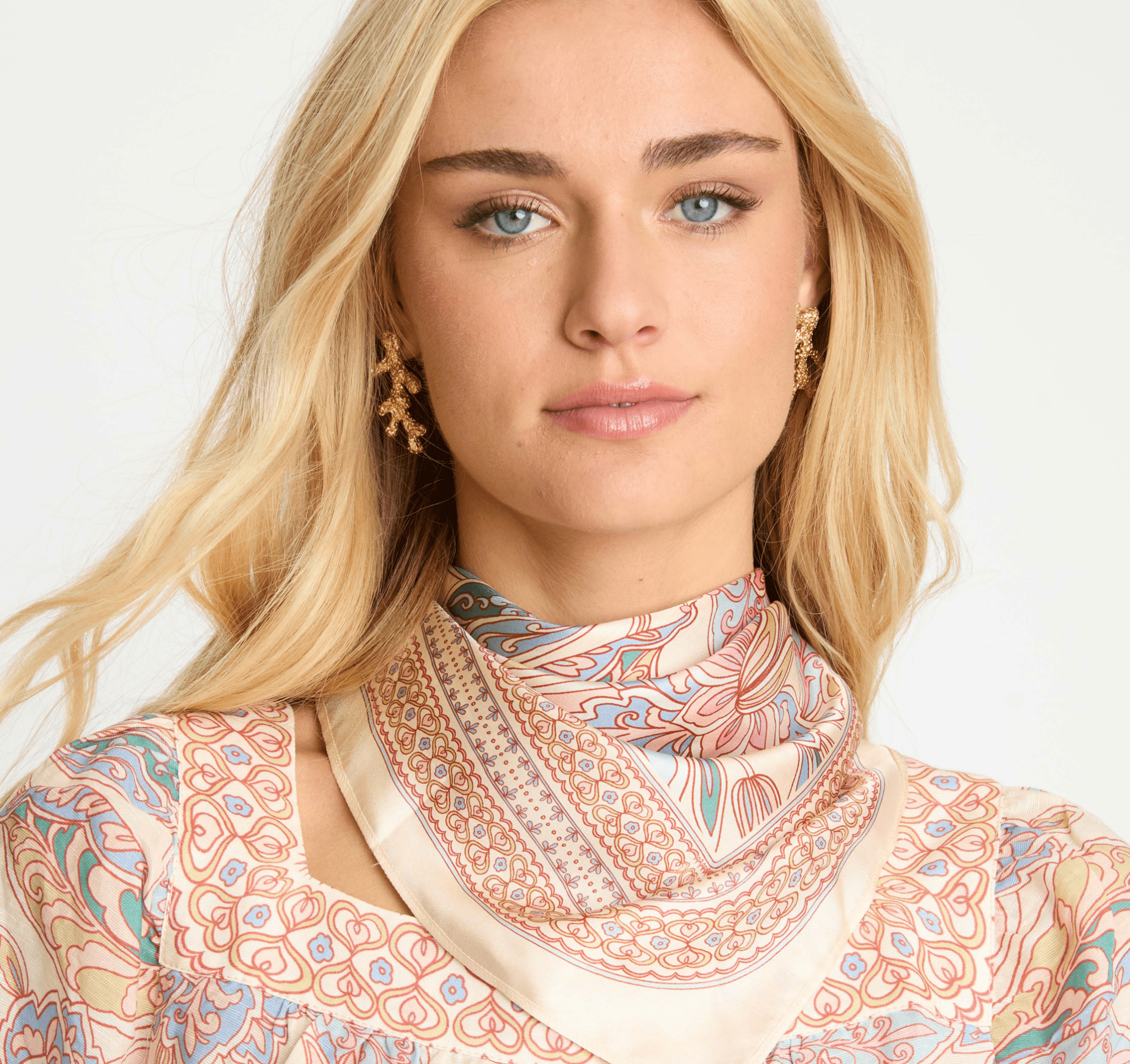 Paisley Floral Renee Scarf - Amor Lafayette