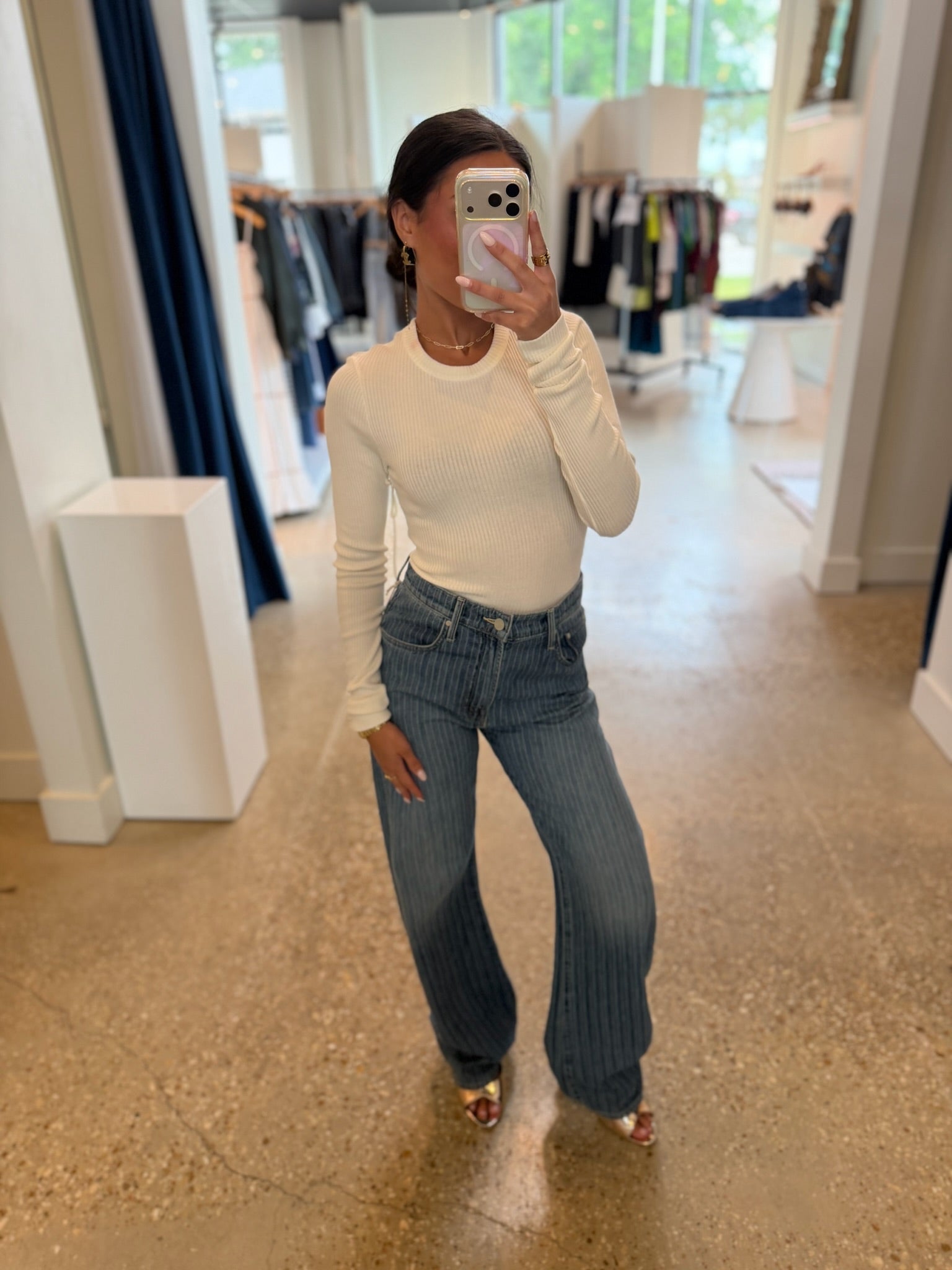 Pashmina Bina Crewneck - Amor Lafayette