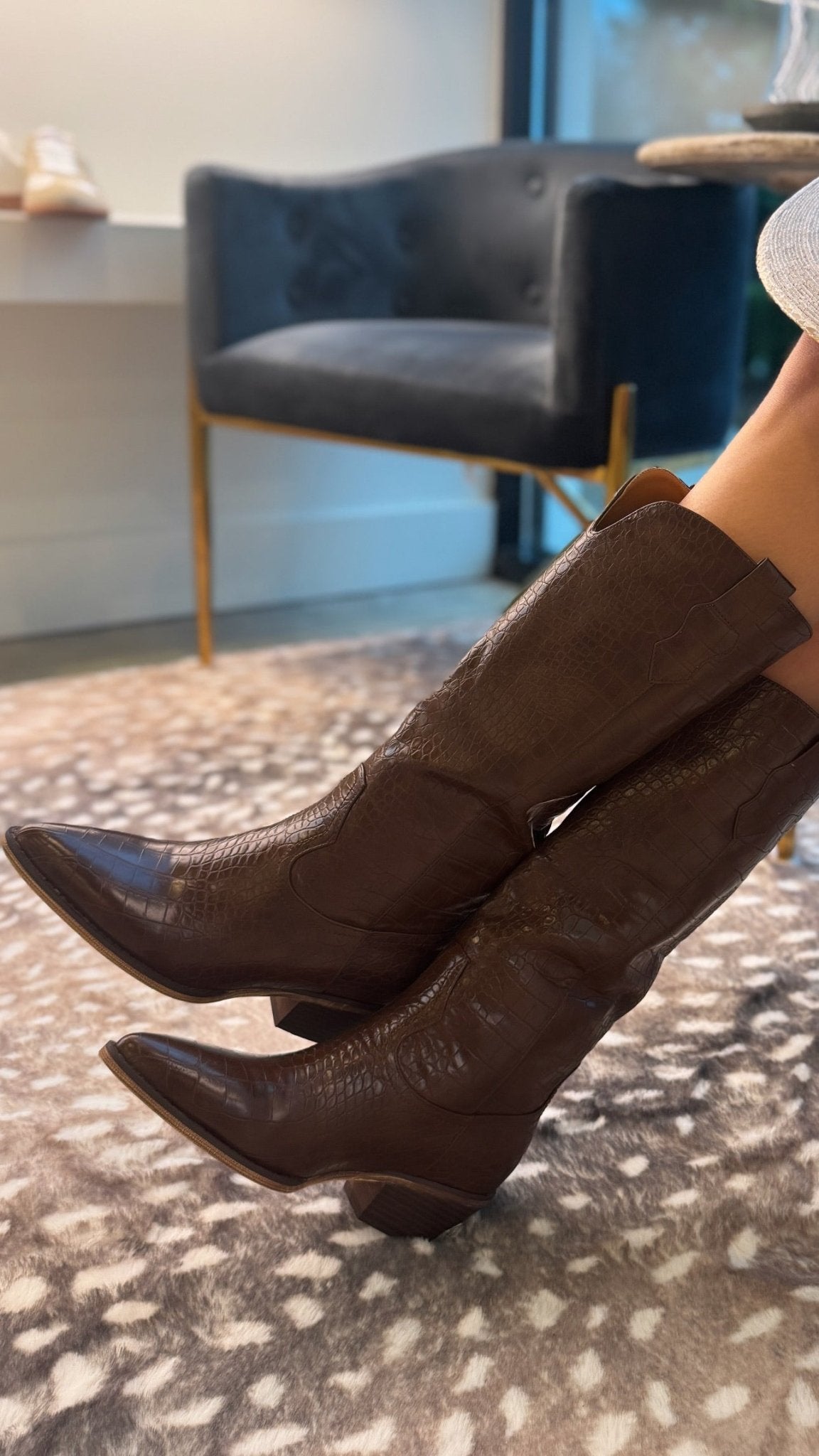 * PRE - ORDER * Brown LeAnn Boot - Amor Lafayette