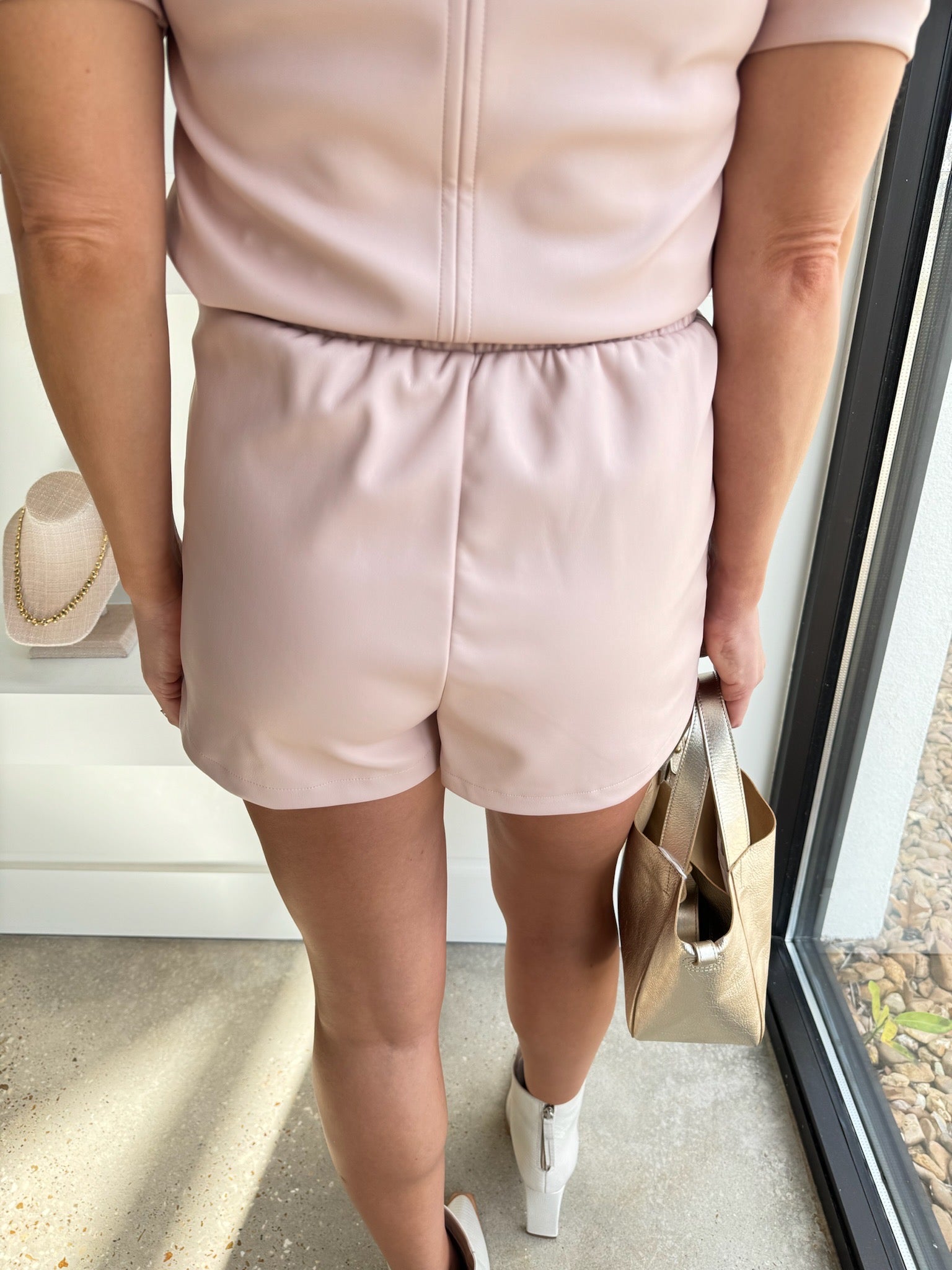 Rose Taupe Faux the Record Short - Amor Lafayette