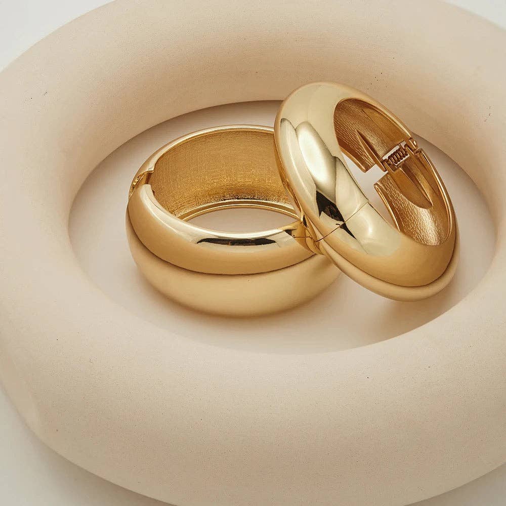 Roxy Statement Bangle: Gold - Amor Lafayette