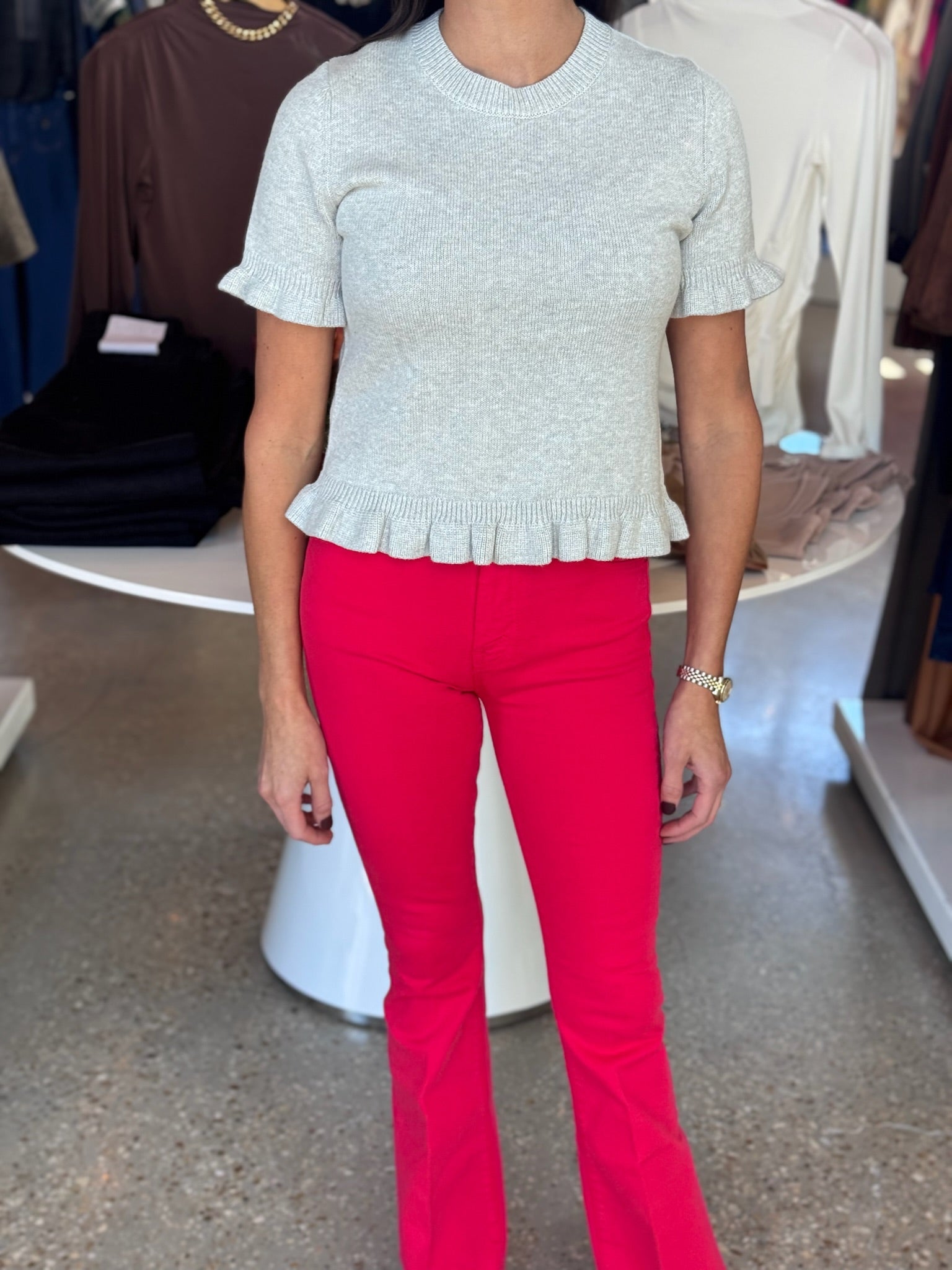 Silver s/s Ruffle Edge Top - Amor Lafayette