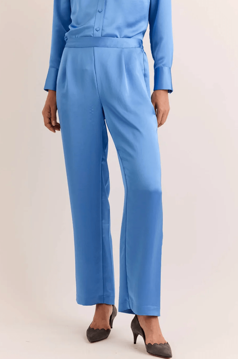 Sky Blue Hostess Pant - Amor Lafayette