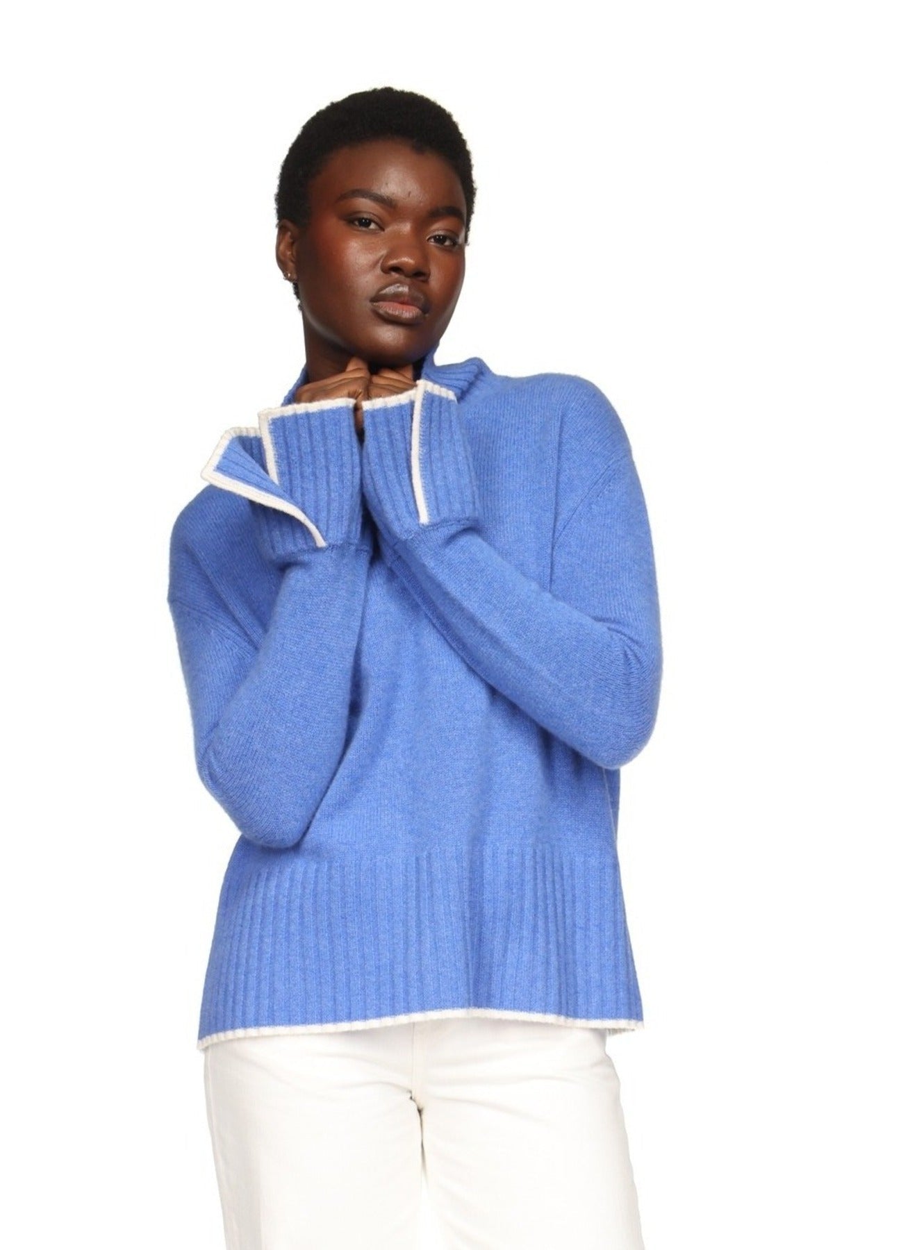SPLIT CUFF HIGH NECK - Amor Lafayette