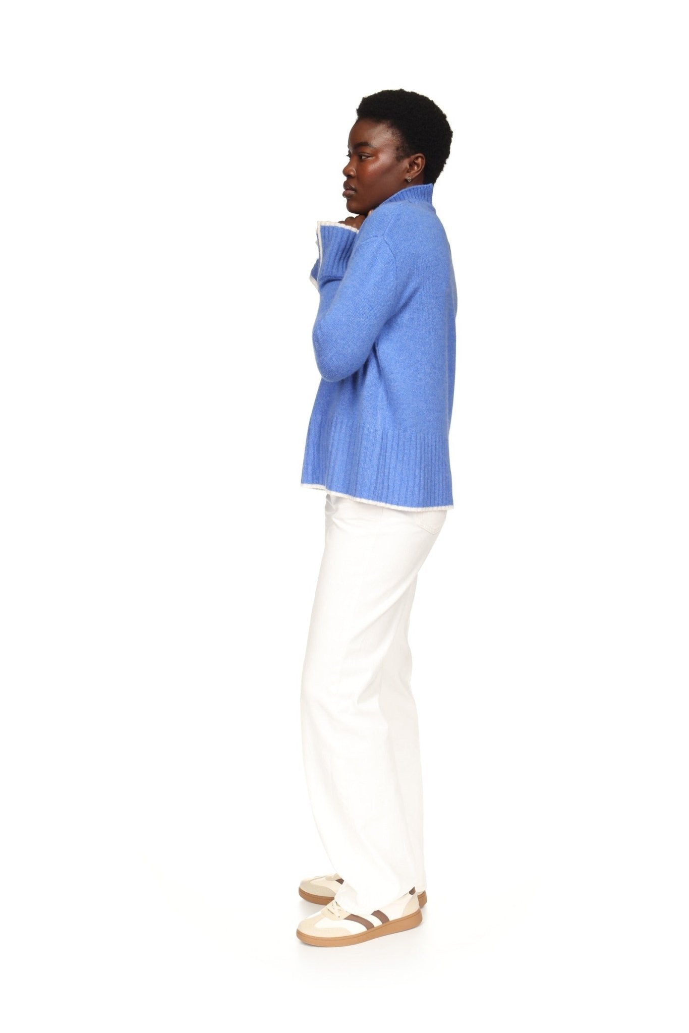 SPLIT CUFF HIGH NECK - Amor Lafayette