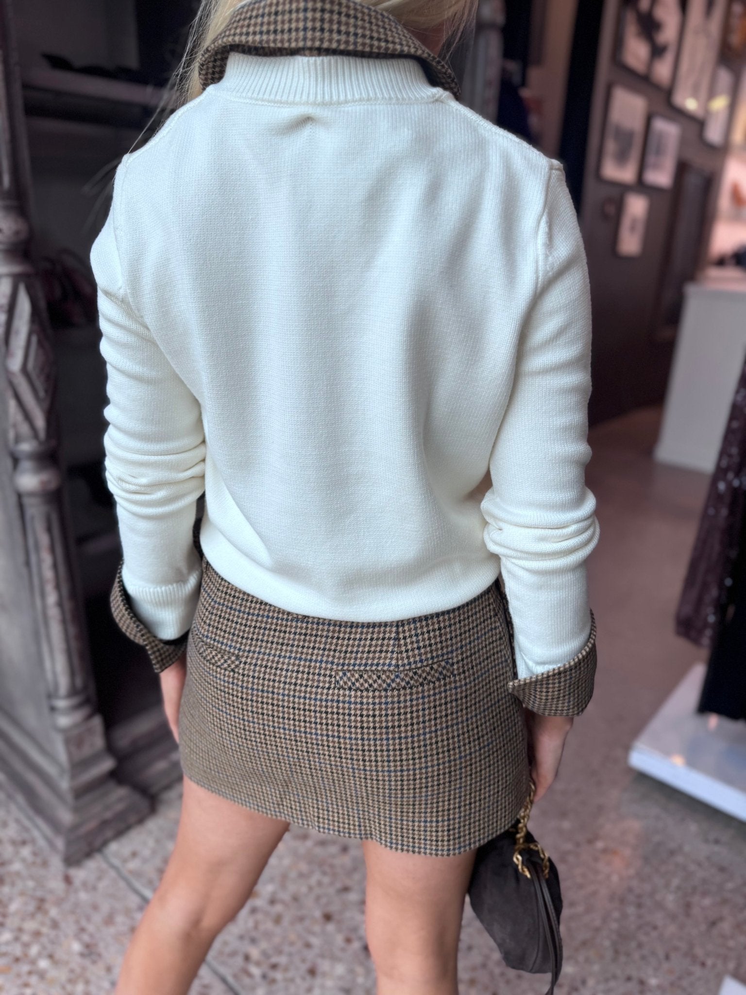 Tan Houndstooth Valkiria Skort - Amor Lafayette