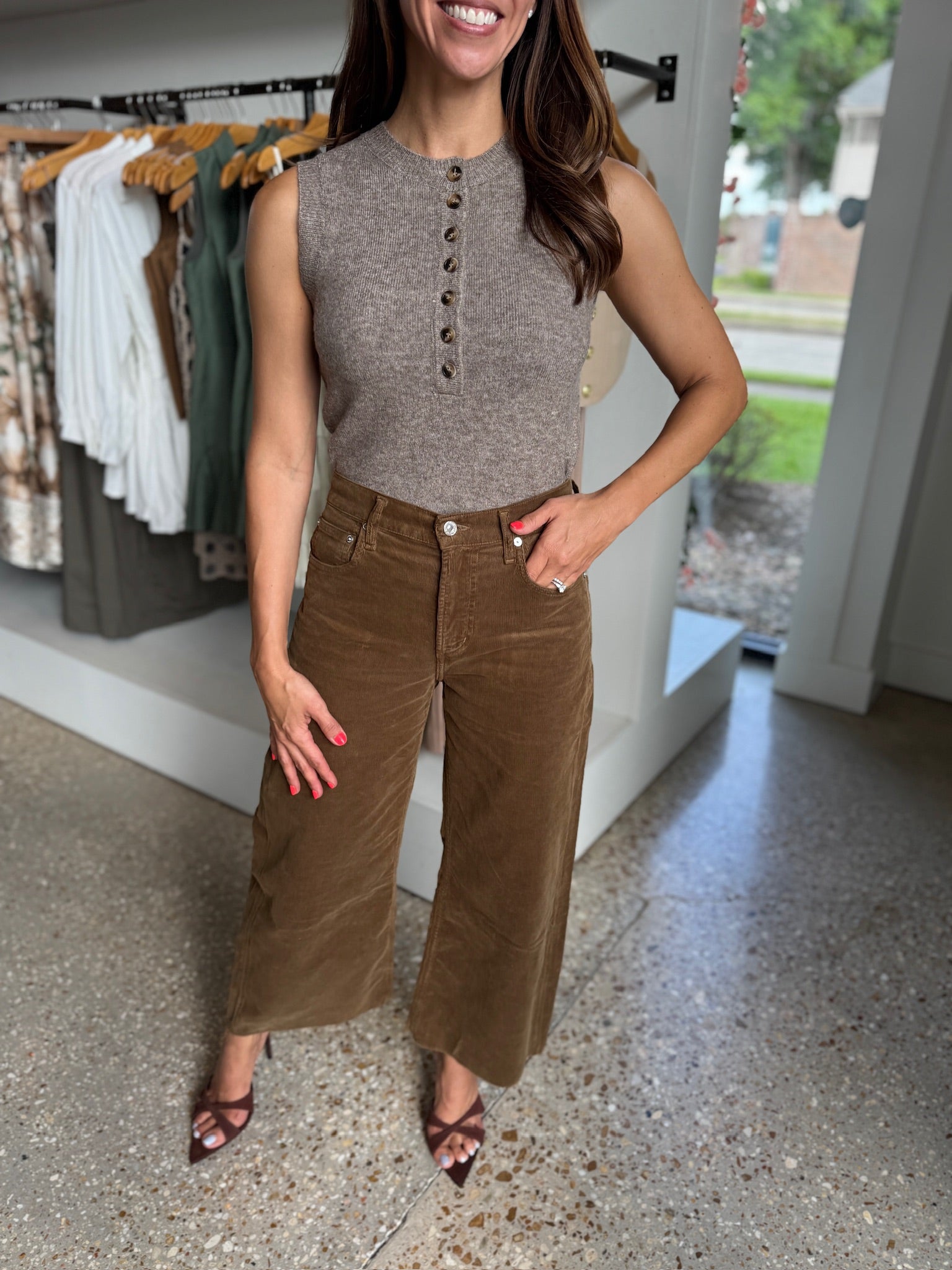 Taupe Bianca Top - Amor Lafayette