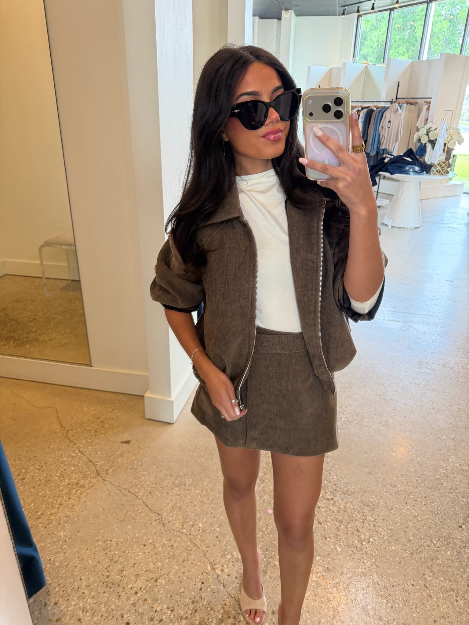 Taupe Poppy Skort - Amor Lafayette