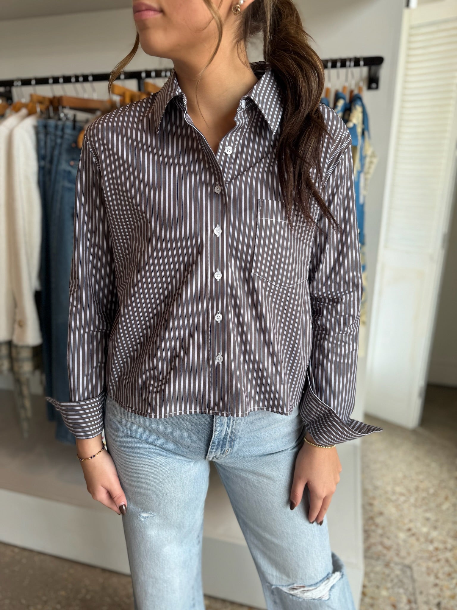 The Boxy Crop in Brown/White Stripe - Amor Lafayette