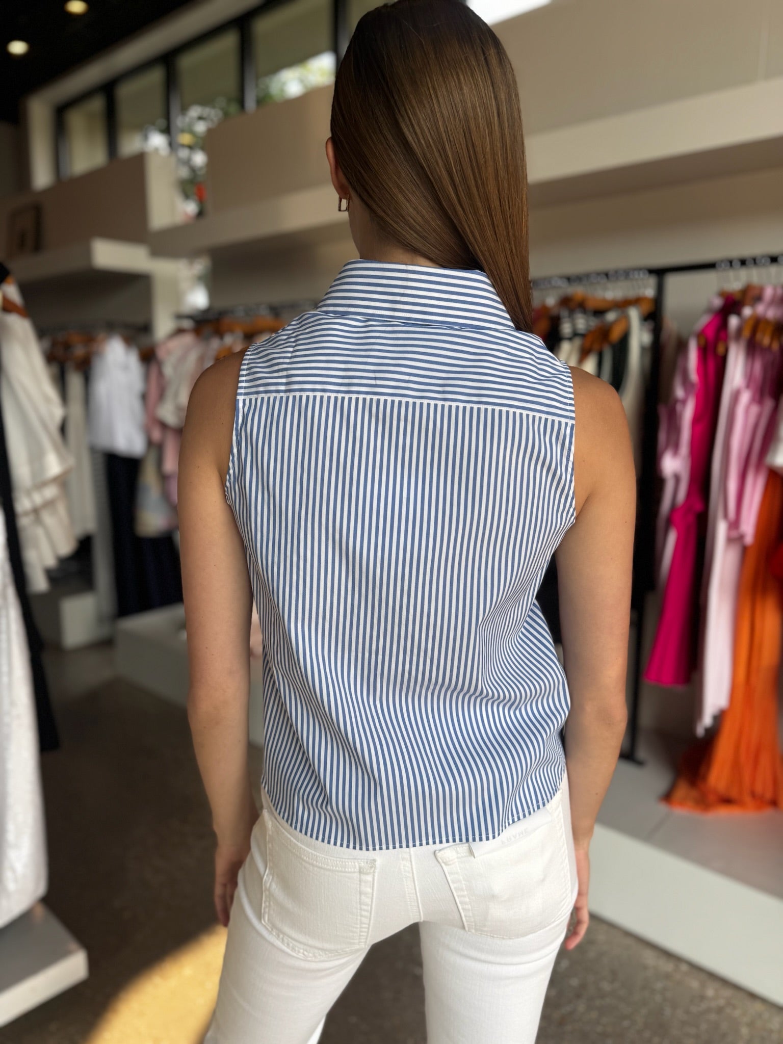 The Boxy Sleeveless Shirt - Amor Lafayette
