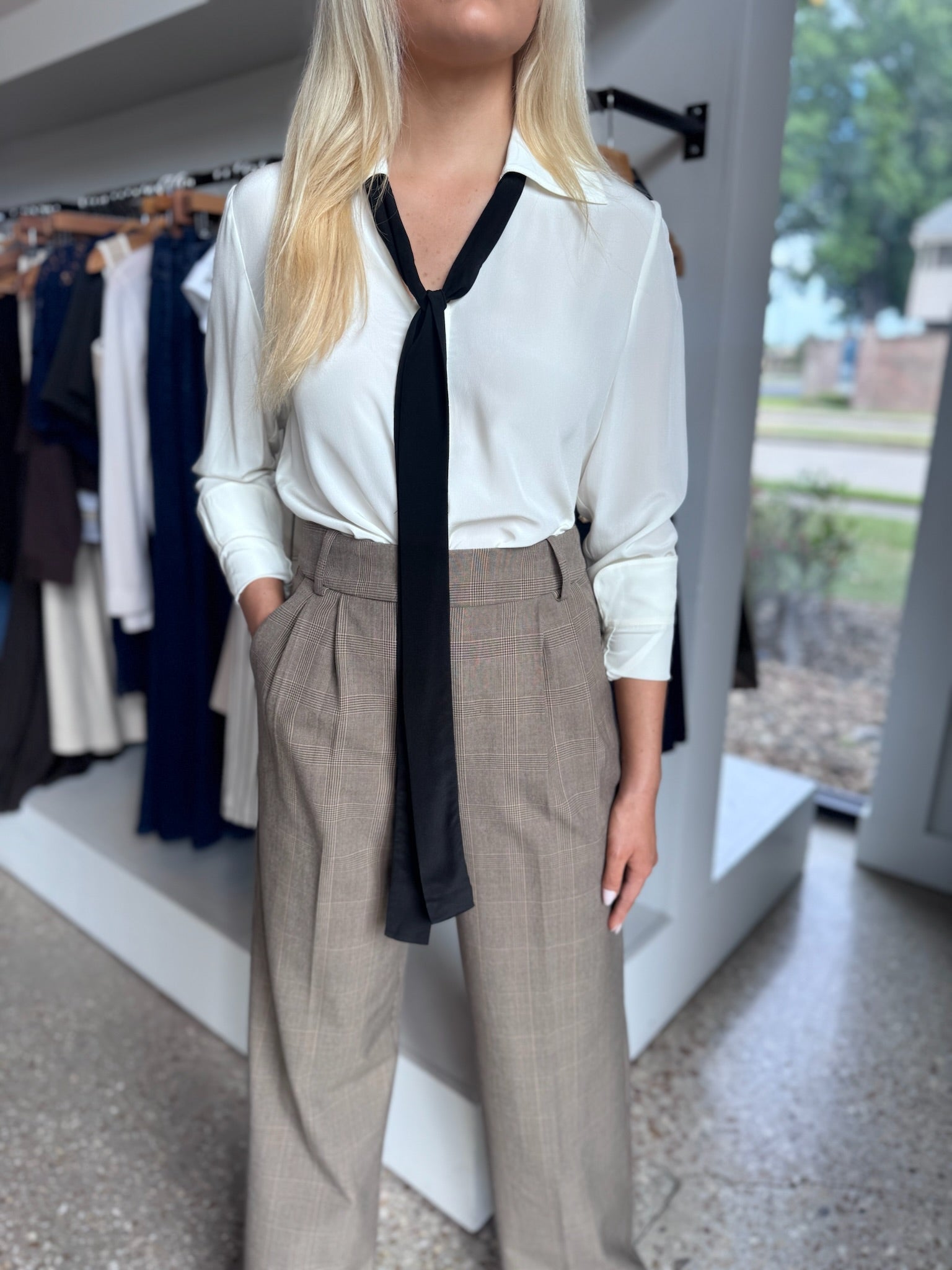 THE CONTRAST TIE SHIRT - Amor Lafayette