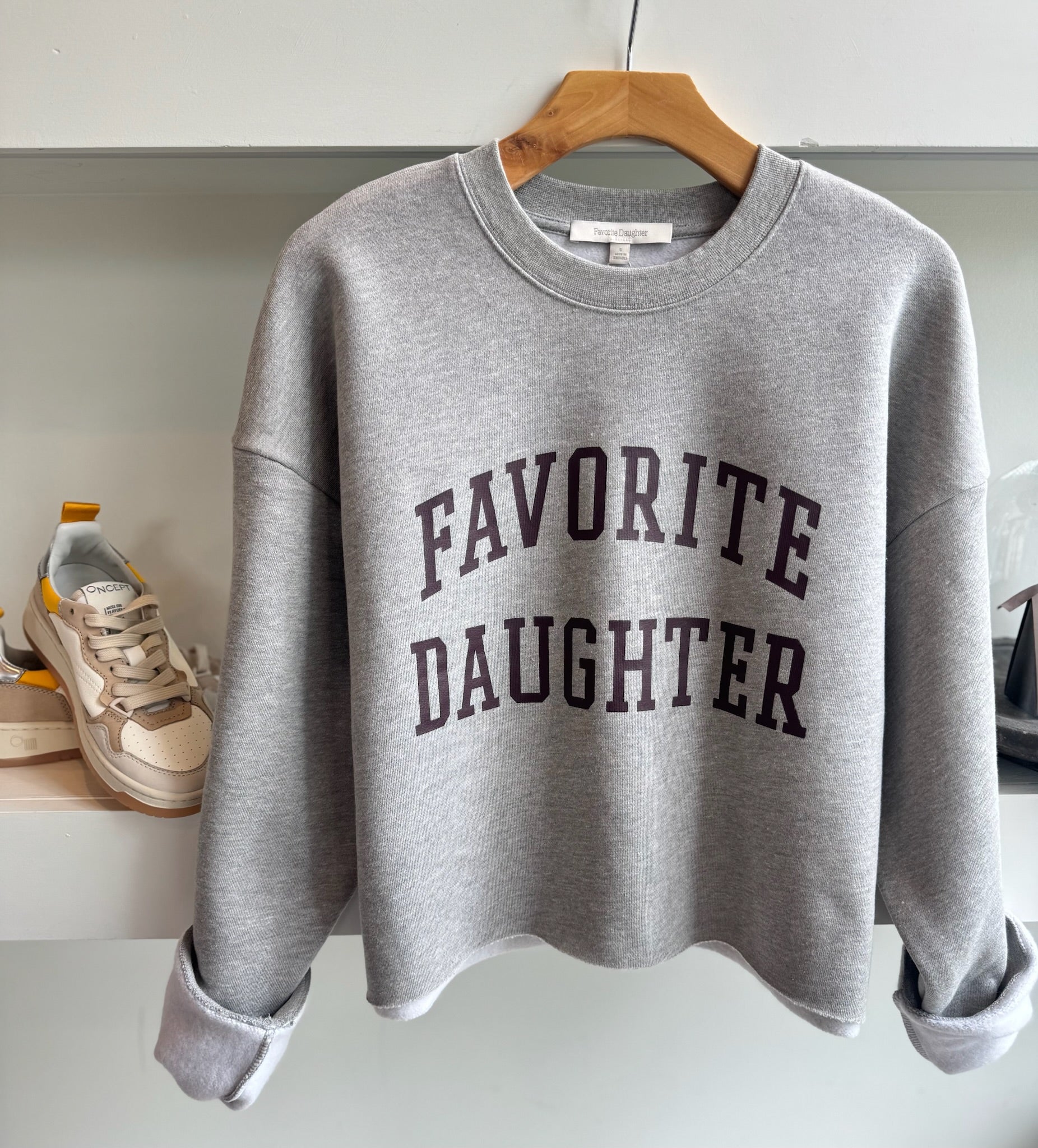 The Cropped Collegiate Sweatshirt - Amor Lafayette