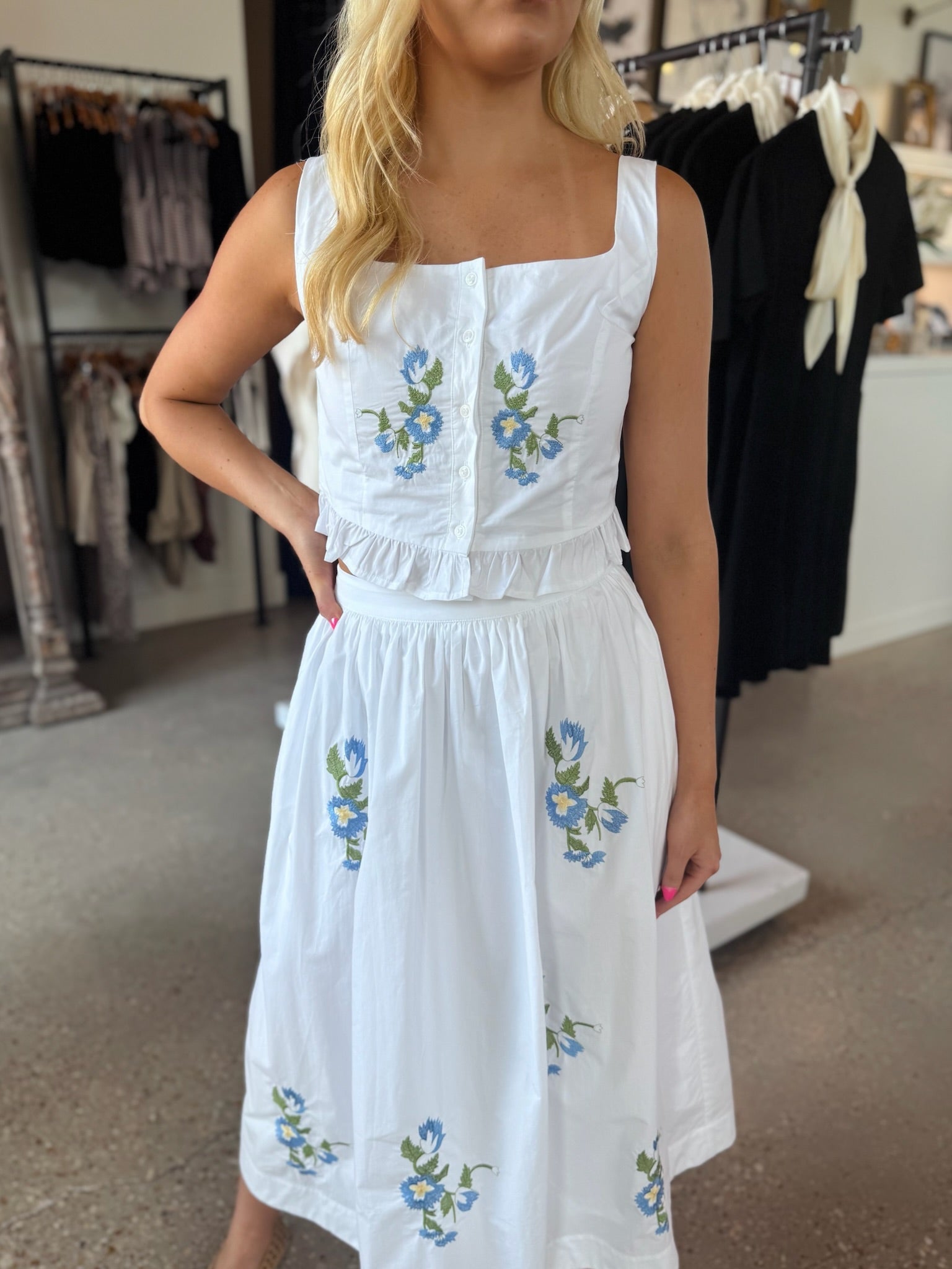 The Lana Skirt in White Blue Floral - Amor Lafayette