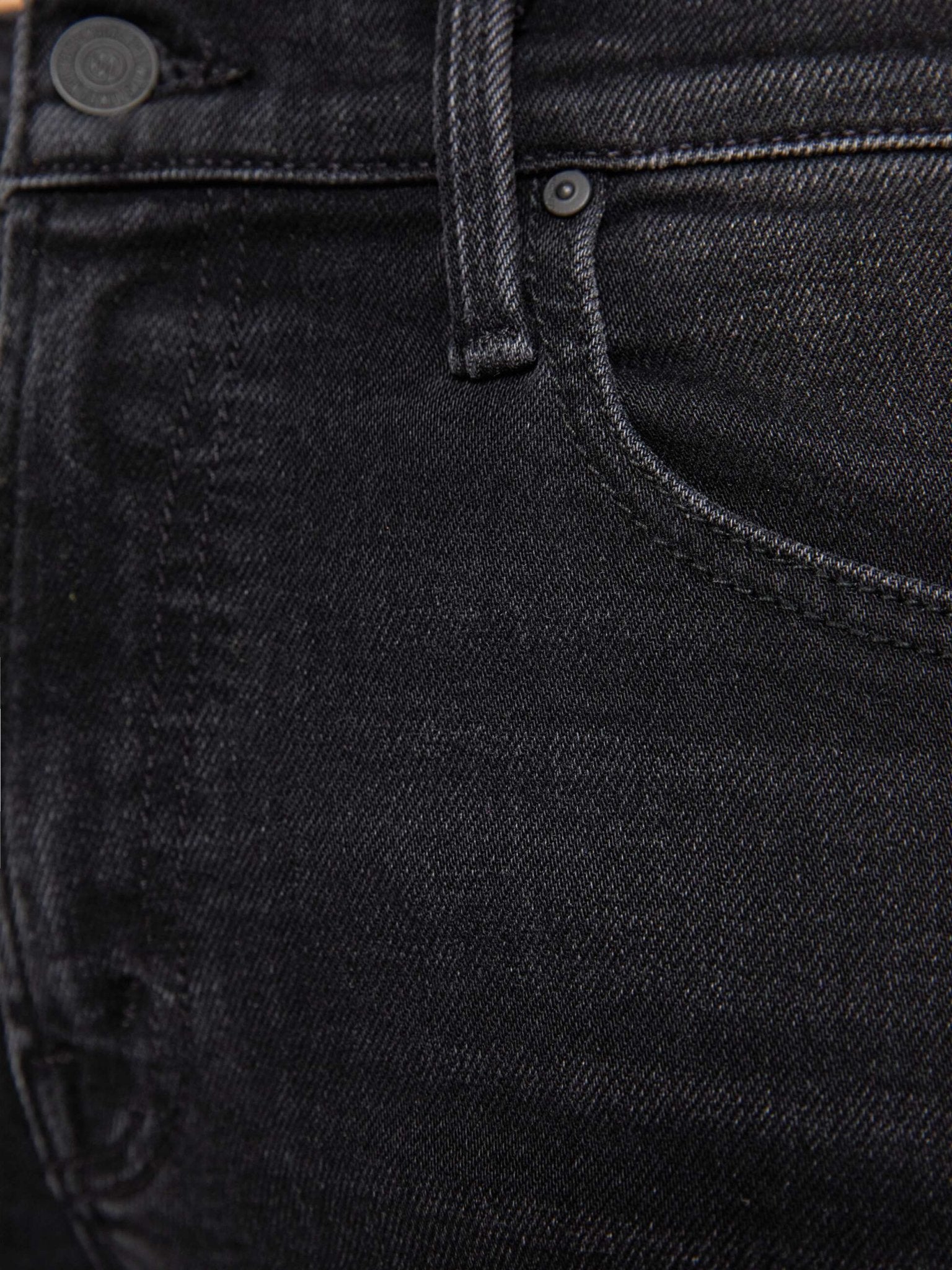 THE NEWBIE SKIMP in BOOTLEG - Amor Lafayette