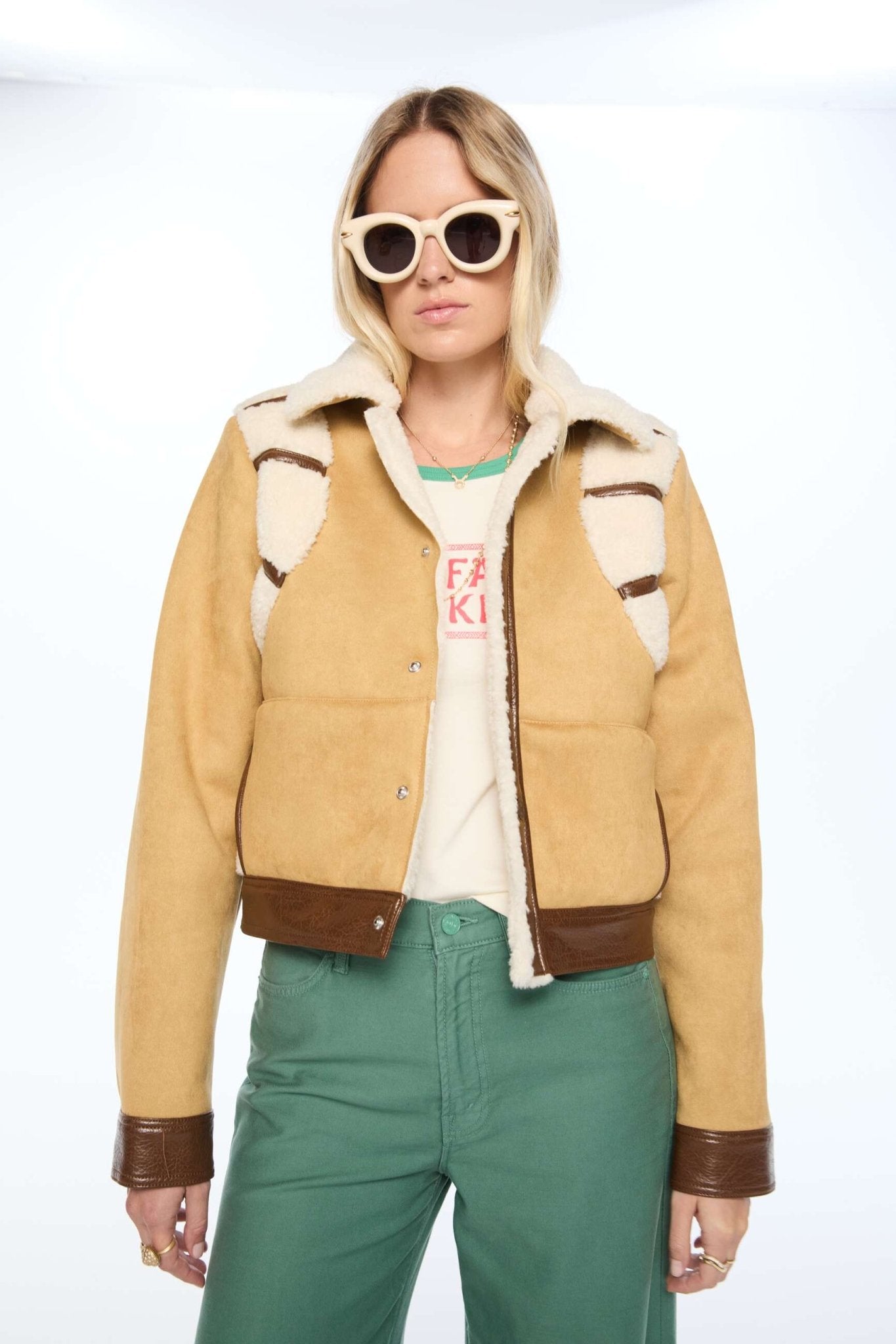 THE TRIPPER PUFFER - Amor Lafayette