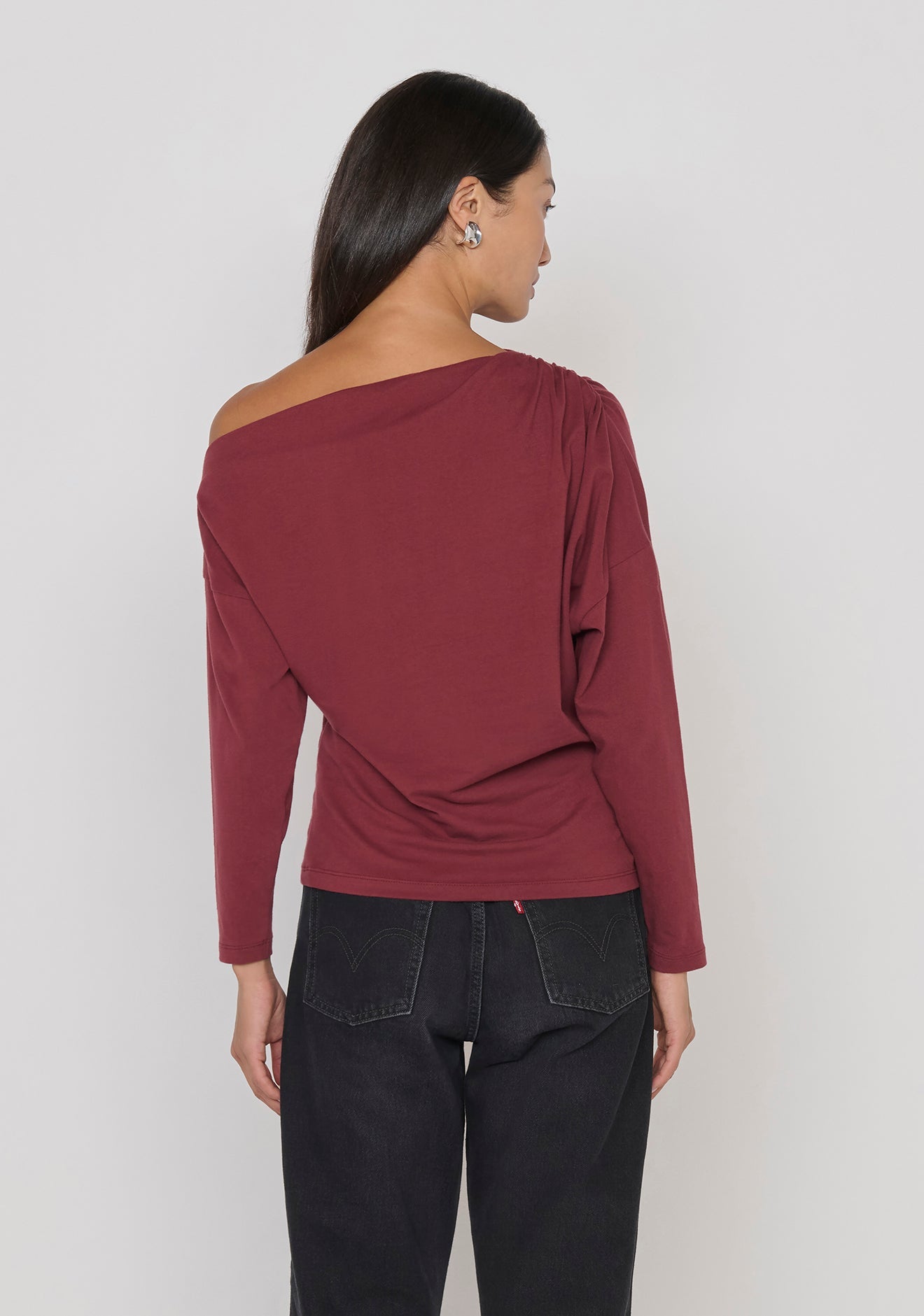 Truffle Pietra Off Shoulder Top - Amor Lafayette