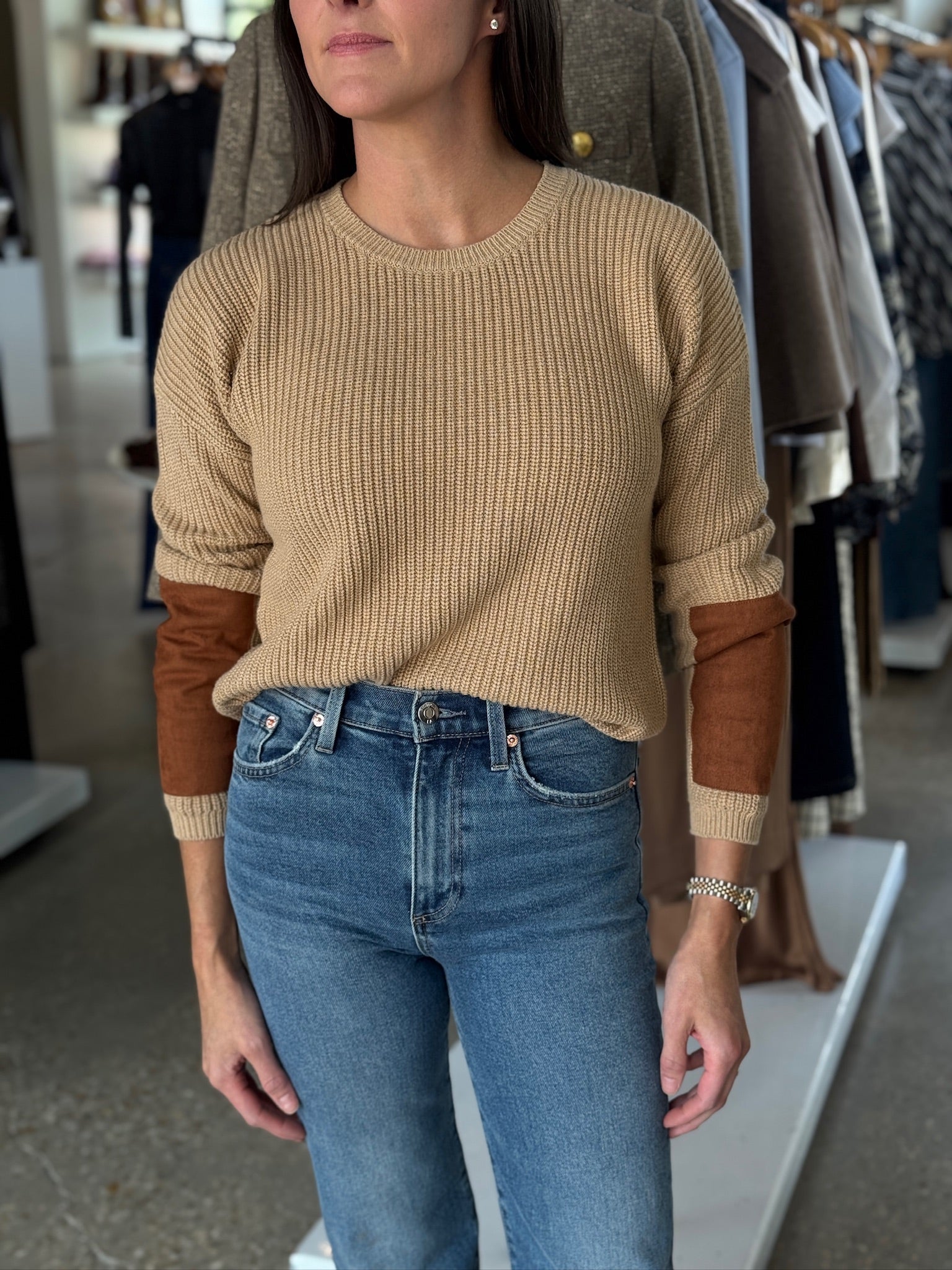 Wheat Suede Patch Shaker - Amor Lafayette