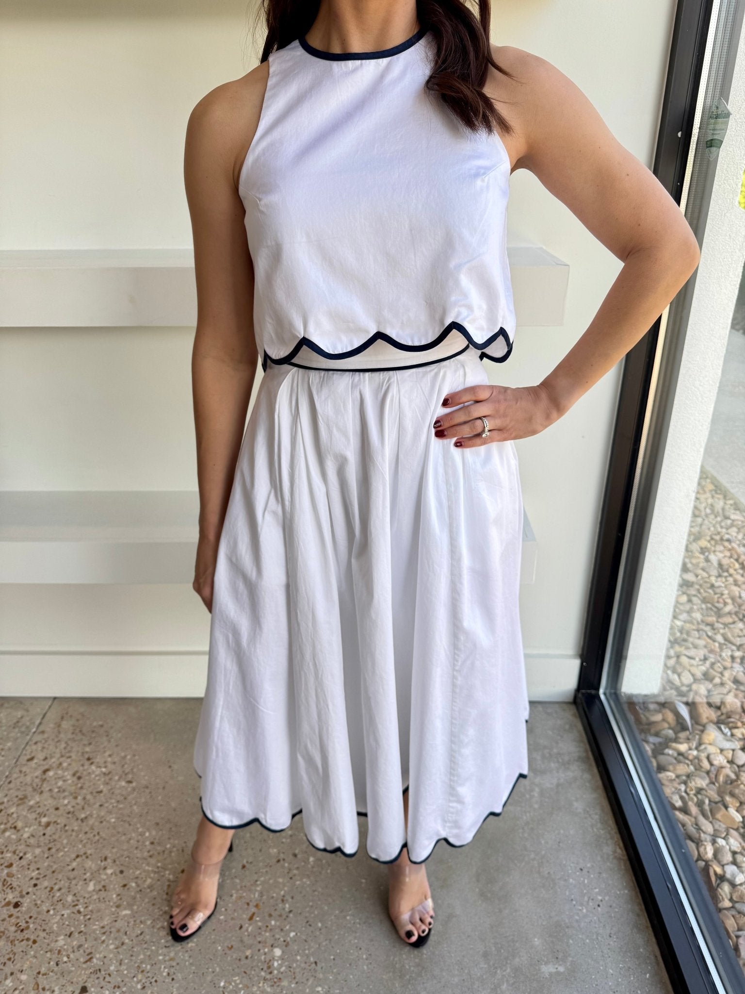 White Alexis Cotton Scallop Skirt - Amor Lafayette