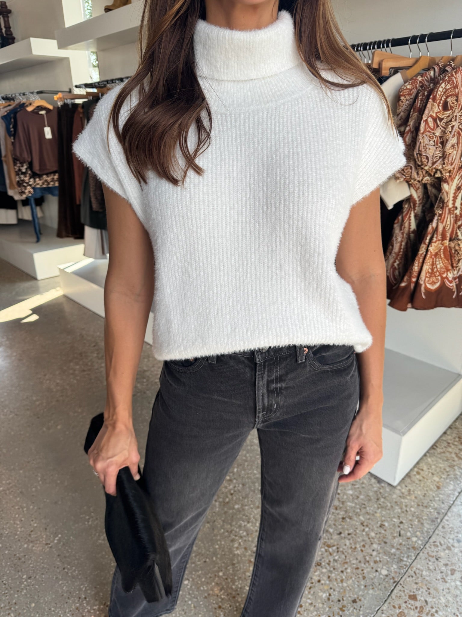 White Jack Sweater - Amor Lafayette