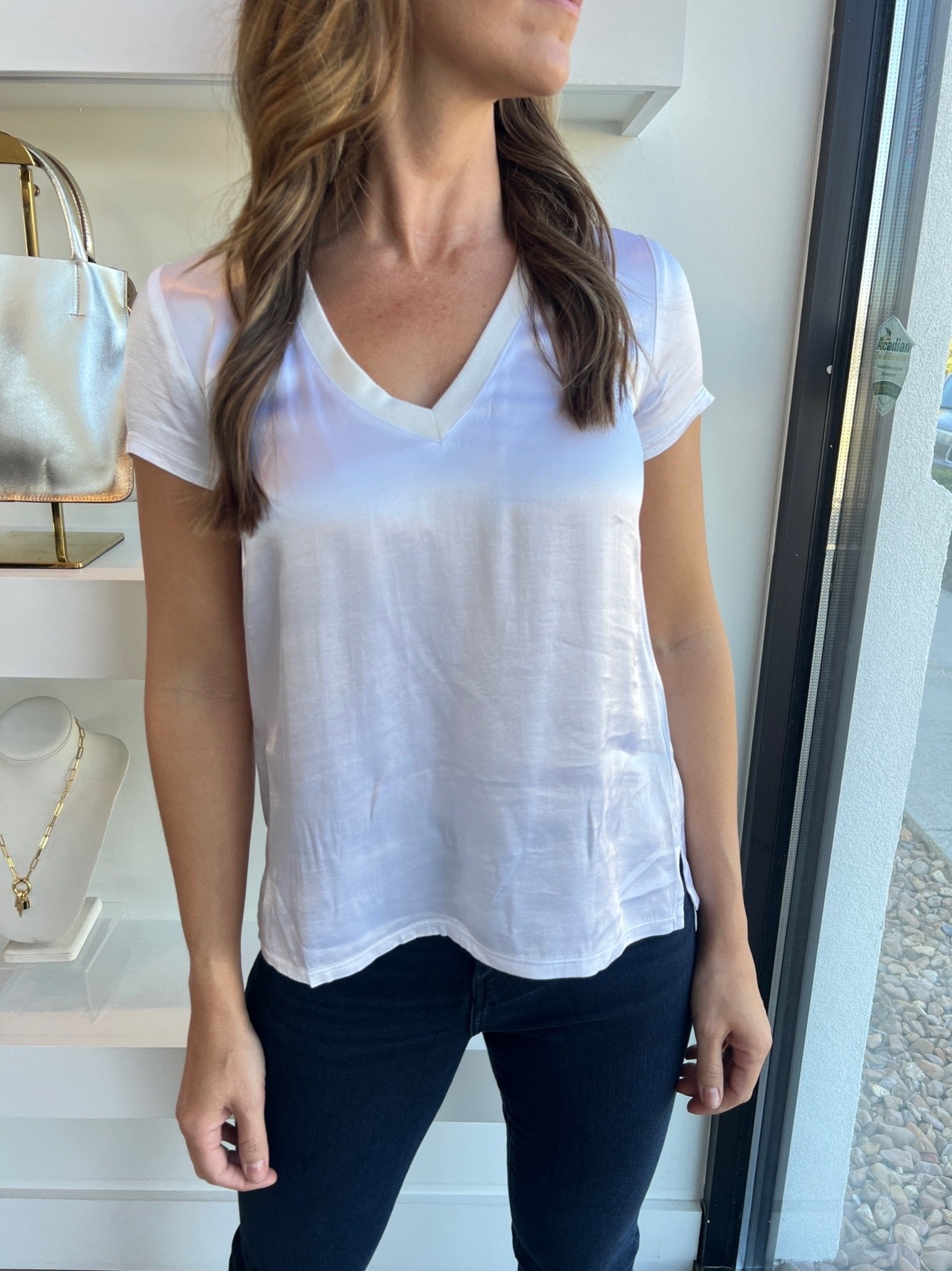 White June V Neck Tee - Amor Lafayette