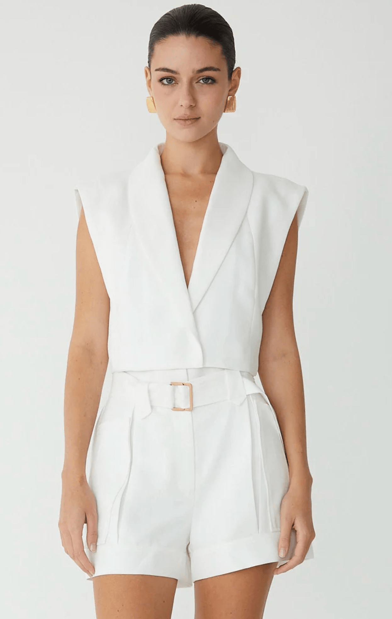 White Lourdes Vest - Amor Lafayette