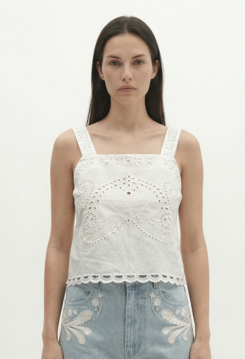 White Top Court A BRETELLES Broderie - Amor Lafayette