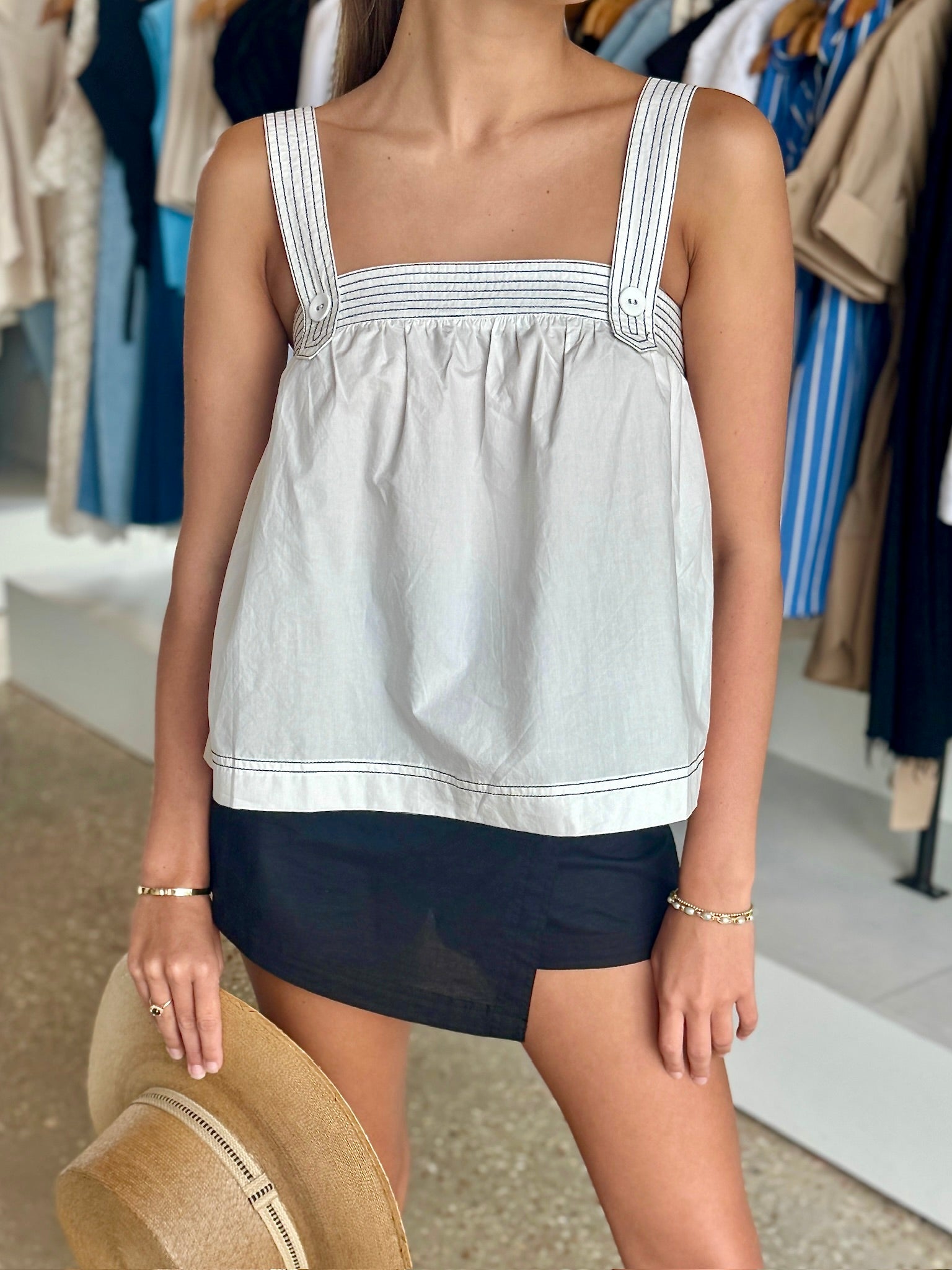 White Top Stitch Cotton Cami Top***PREORDER - Amor Lafayette