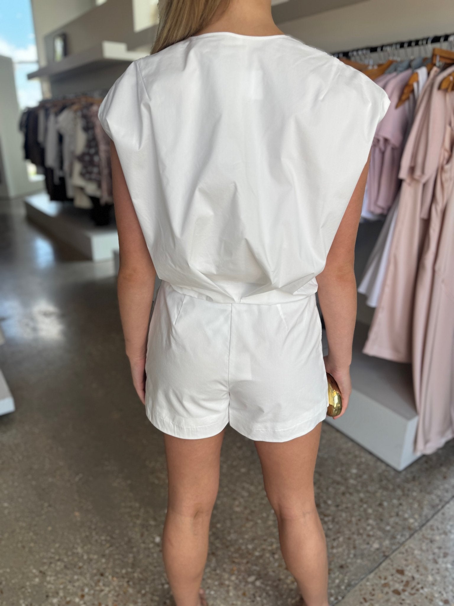 White Wrenli Pleated Top - Amor Lafayette