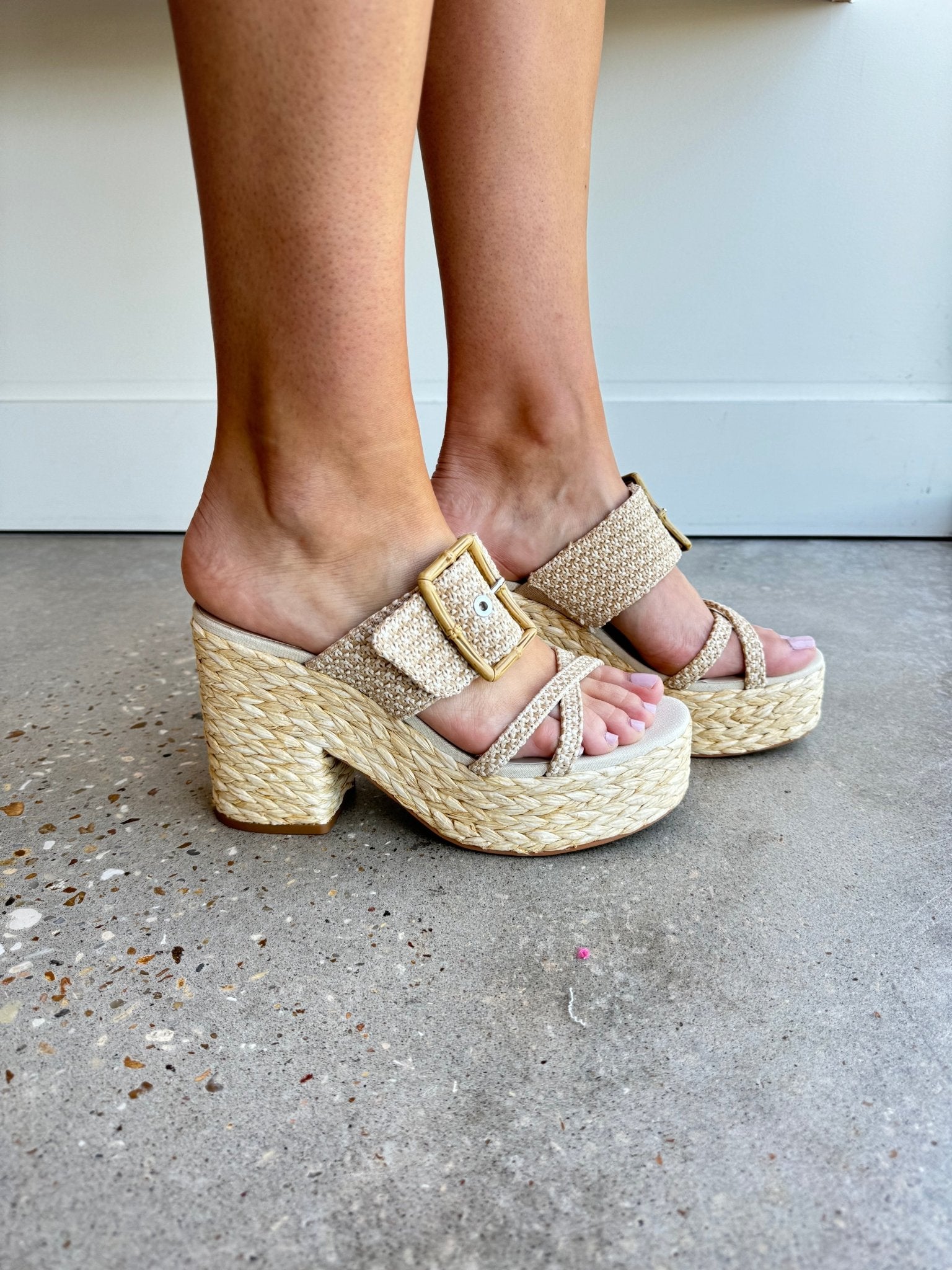 White/Natural Raffia Edwina Heel