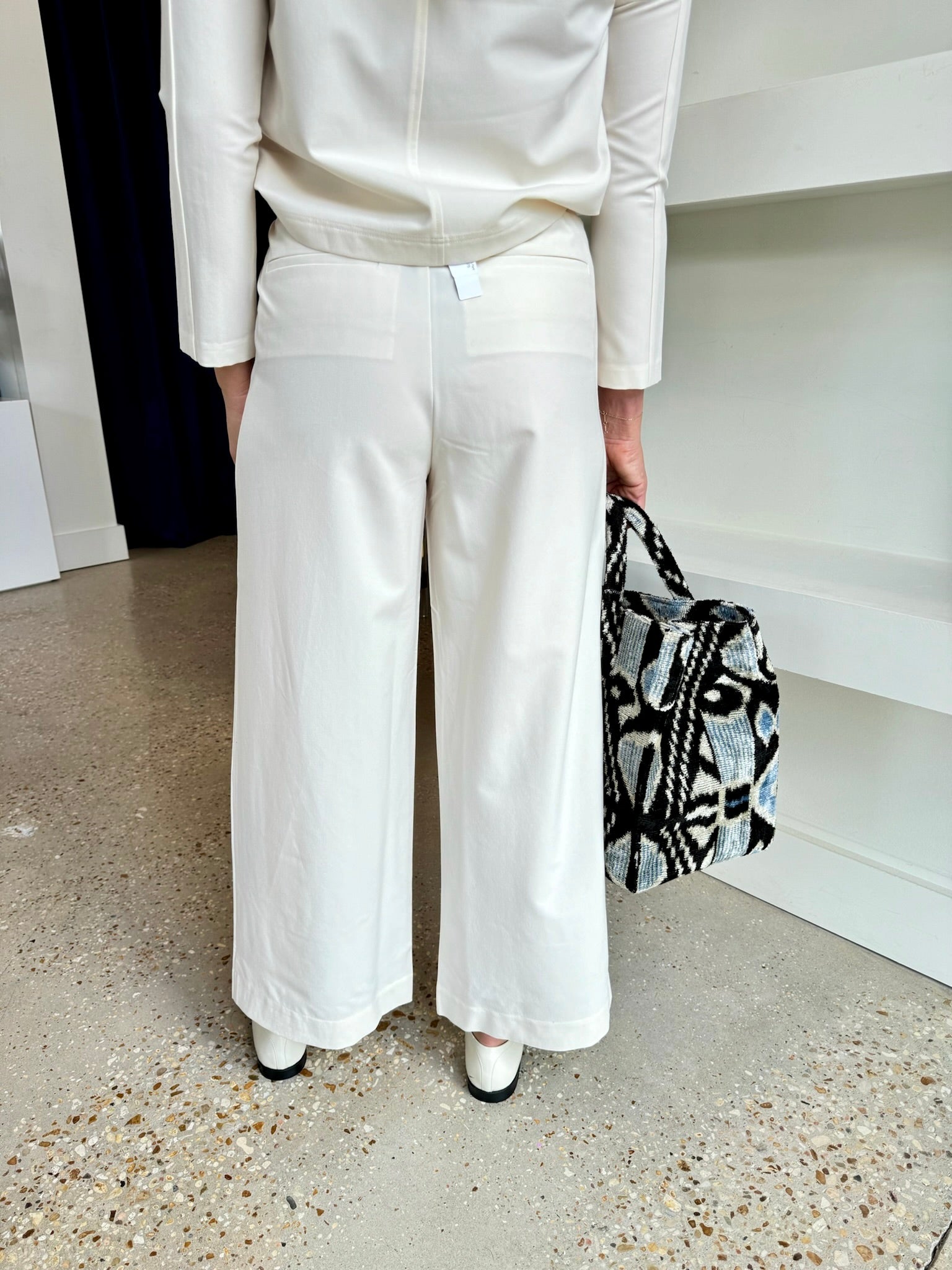 Winter White Wide Leg Pull On Pant - Amor Lafayette